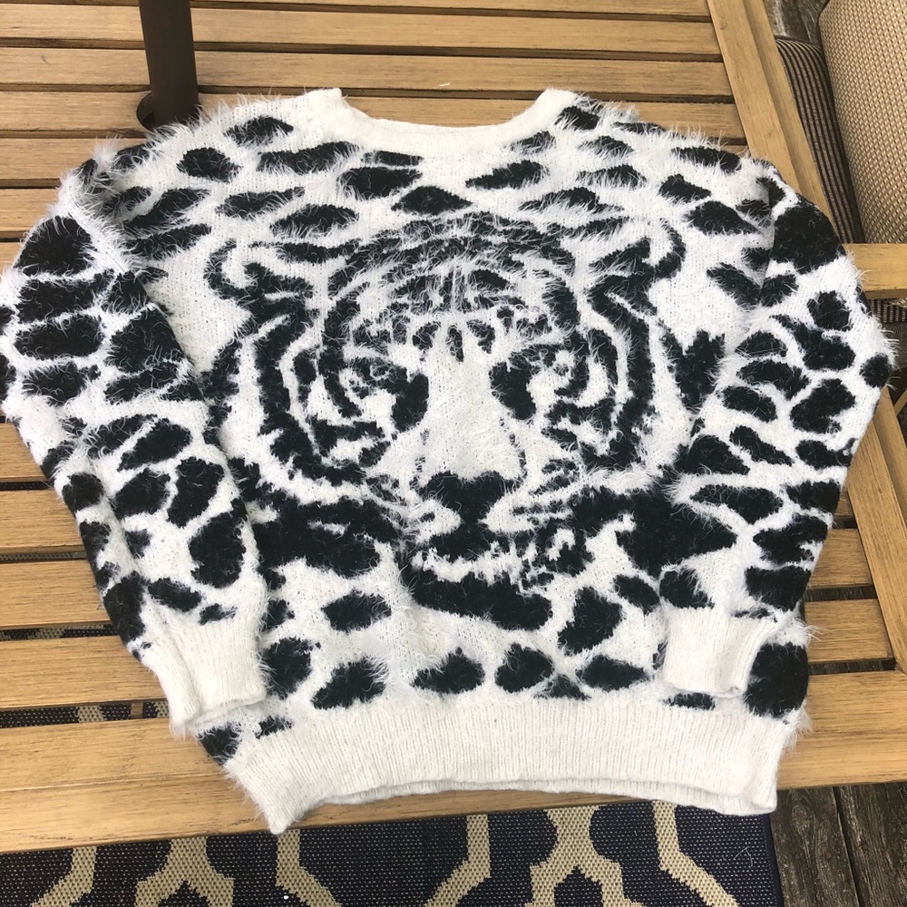 Tiger Design Sweater